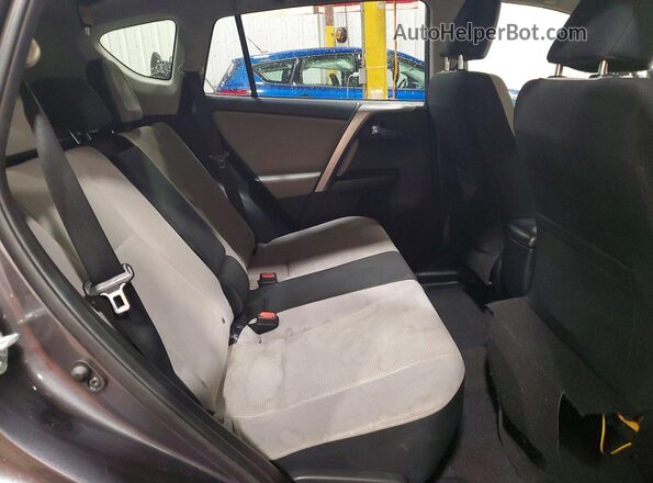 JTMRFREV0HJ113158 2017 TOYOTA RAV4 Gray უკანა სალონის ხედი