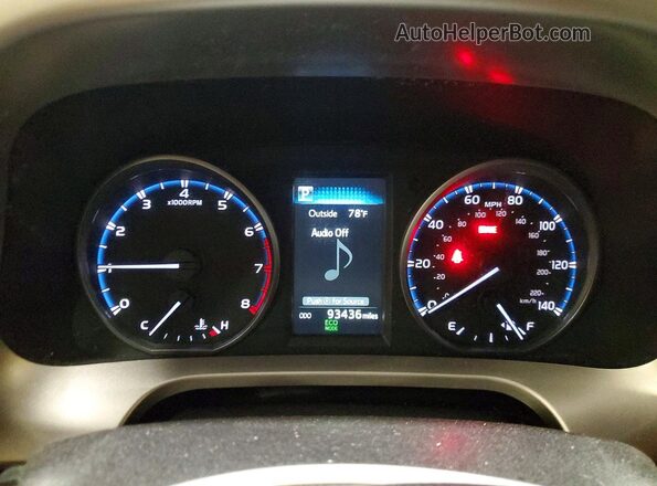 JTMRFREV0HJ113158 2017 TOYOTA RAV4 Gray ხელსაწყოთა პანელის ხედი