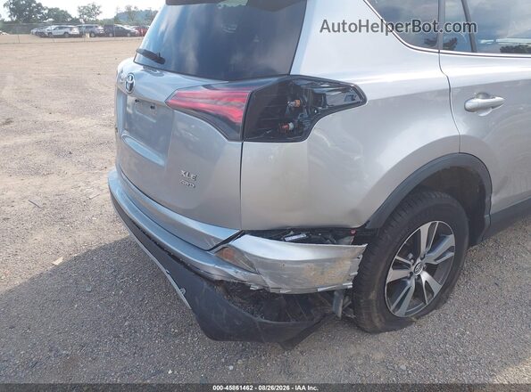 JTMRFREV0JJ242863 2018 TOYOTA RAV4 Gray 