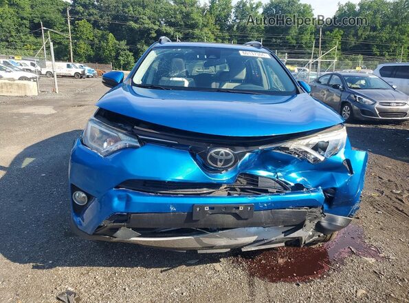 JTMRFREV1HJ111371 2017 TOYOTA RAV4 Синий Вид спереди