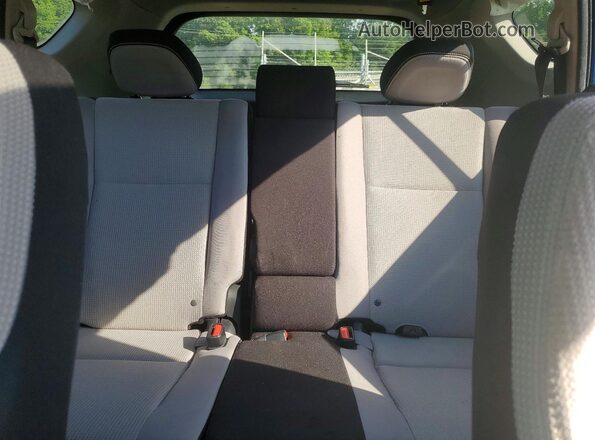 JTMRFREV1HJ111371 2017 TOYOTA RAV4 Синий Вид задних сидений