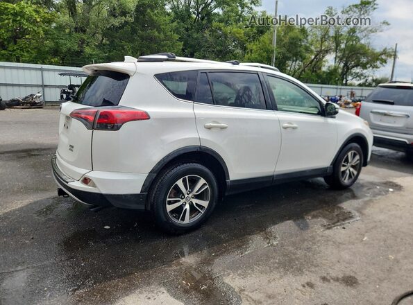 JTMRFREV1HJ702428 2017 TOYOTA RAV4 White Tył prawy