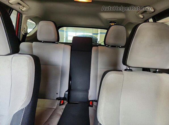 JTMRFREV1JD223043 2018 TOYOTA RAV4 Red Vista de los asientos traseros