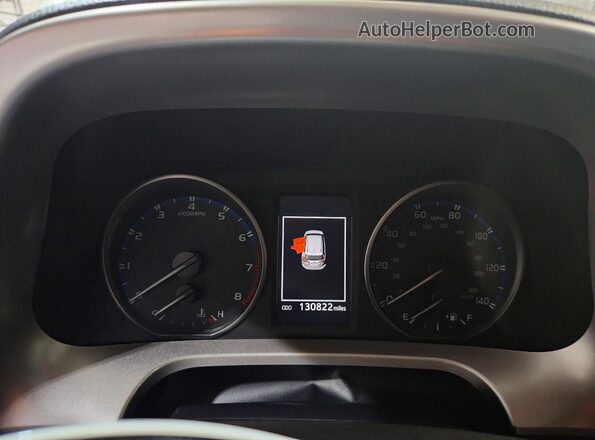 JTMRFREV1JJ733197 2018 TOYOTA RAV4 White Instrument cluster view