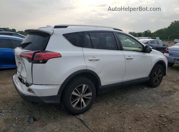 JTMRFREV2JJ723648 2018 TOYOTA RAV4 White Rear right