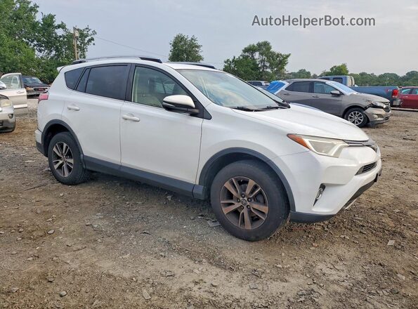 JTMRFREV2JJ723648 2018 TOYOTA RAV4 White Front right