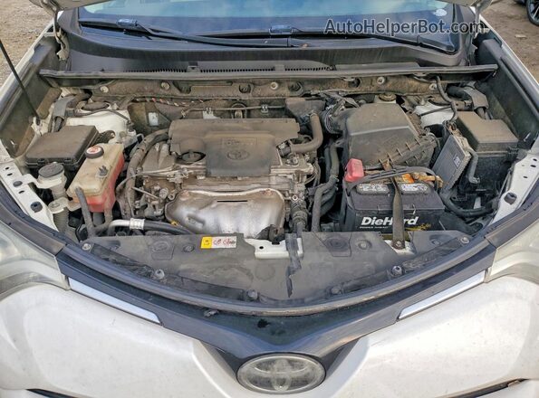 JTMRFREV2JJ723648 2018 TOYOTA RAV4 White Engine compartment view