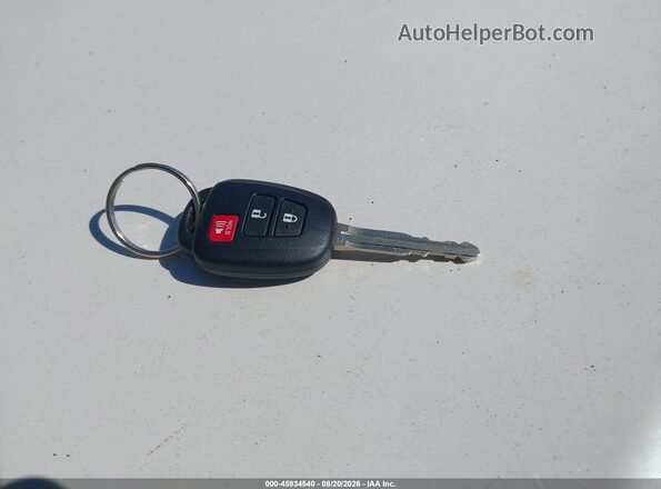 JTMRFREV3HJ123327 2017 TOYOTA RAV4 Red Widok deski rozdzielczej