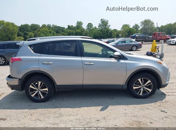 JTMRFREV3JD238255 2018 TOYOTA RAV4 Silver Սալոնի հետևի տեսք