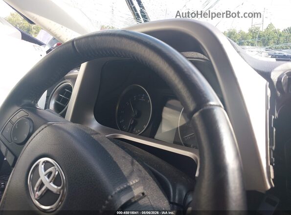 JTMRFREV4HJ117343 2017 TOYOTA RAV4 Red Հետևի նստատեղերի տեսք
