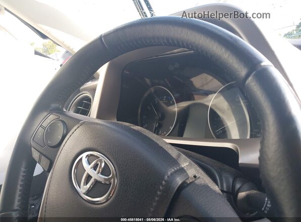 JTMRFREV4HJ117343 2017 TOYOTA RAV4 Red Սալոնի 360 աստիճան տեսք