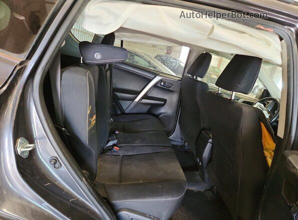 JTMRFREV4HJ706408 2017 TOYOTA RAV4 Серый Вид задней части салона
