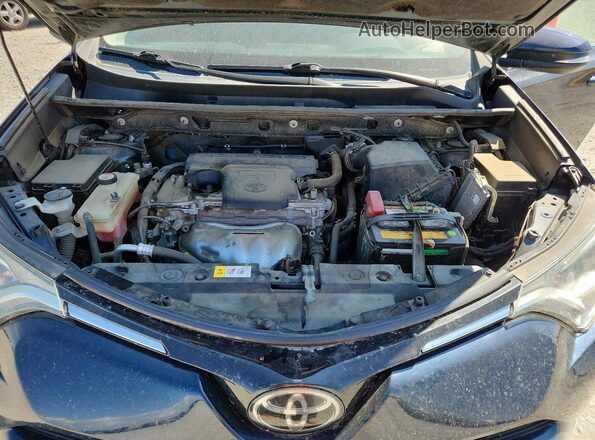 JTMRFREV4HJ711334 2017 TOYOTA RAV4 Blue ძრავის განყოფილების ხედი