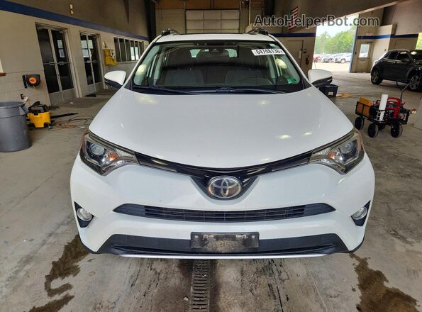 JTMRFREV5JD236619 2018 TOYOTA RAV4 White Widok z przodu