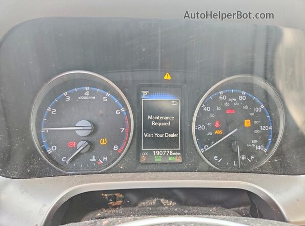 JTMRFREV5JJ737642 2018 TOYOTA RAV4 Blue ხელსაწყოთა პანელის ხედი