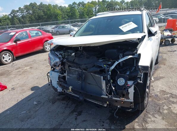 JTMRFREV6HJ124083 2017 TOYOTA RAV4 White Vista frontal