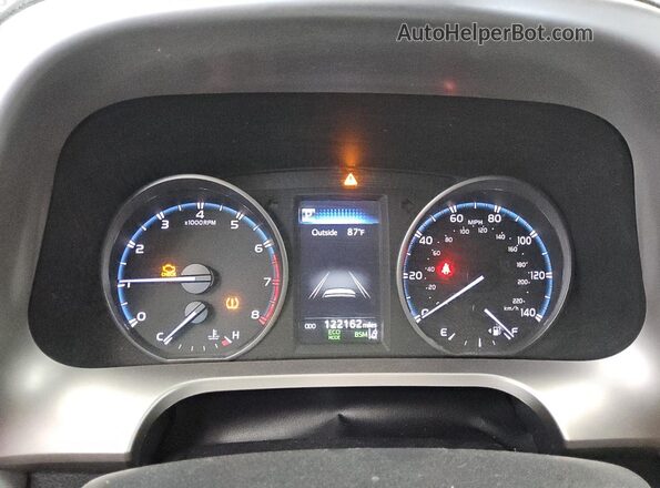 JTMRFREV6JJ221726 2018 TOYOTA RAV4 Silver 