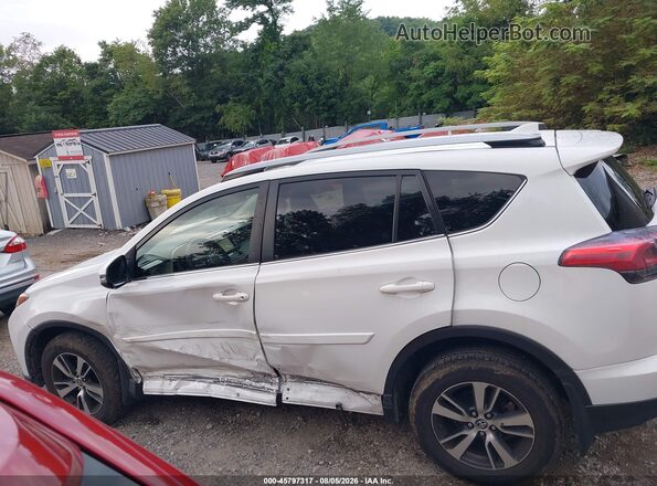 JTMRFREV7JD232555 2018 TOYOTA RAV4 White Սալոնի 360 աստիճան տեսք