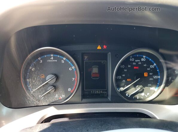 JTMRFREV7JJ243797 2018 TOYOTA RAV4 Синий Вид щитка приборов