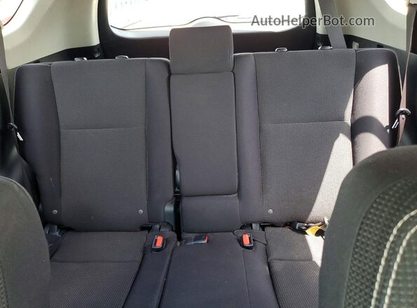 JTMRFREVXJD233781 2018 TOYOTA RAV4 Blue Widok tylnych siedzeń