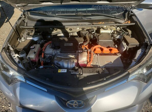 JTMRJREV3JD192361 2018 TOYOTA RAV4 Silver Vista del compartimento del motor
