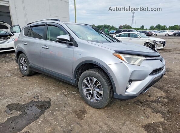 JTMRJREV4HD083787 2017 TOYOTA RAV4 Silver Front right