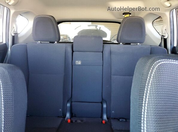 JTMRJREV9JD199864 2018 TOYOTA RAV4 Белый Вид задних сидений