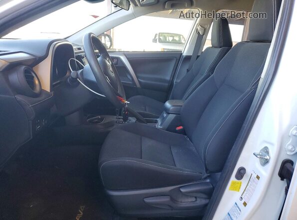 JTMRJREV9JD199864 2018 TOYOTA RAV4 Белый Вид салона спереди