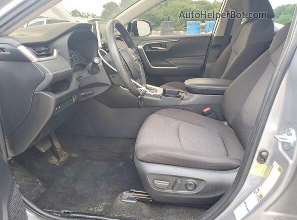JTMRWRFV2MD132768 2021 TOYOTA RAV4 Серебряный Вид салона спереди
