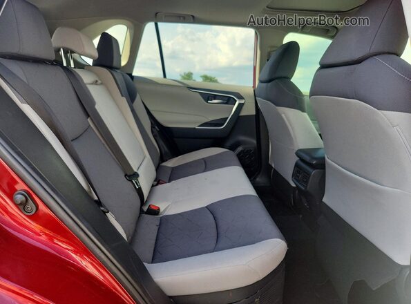JTMRWRFV4PD197898 2023 TOYOTA RAV4 Red Vista interior trasera