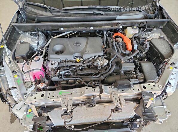 JTMRWRFV7SJ079855 2025 TOYOTA RAV4 Silver Սալոնի հետևի տեսք