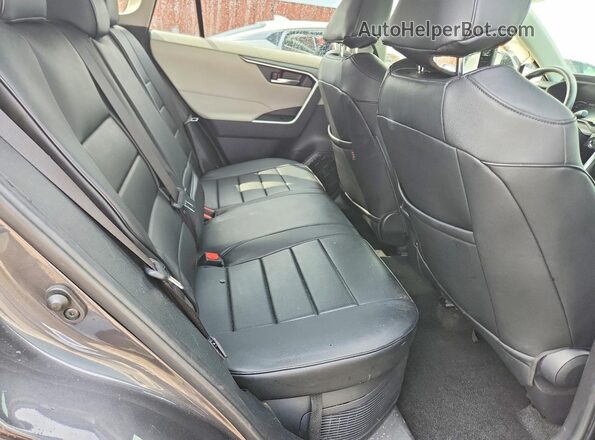 JTMRWRFV9RJ060024 2024 TOYOTA RAV4 Gray Вид задньої частини салону