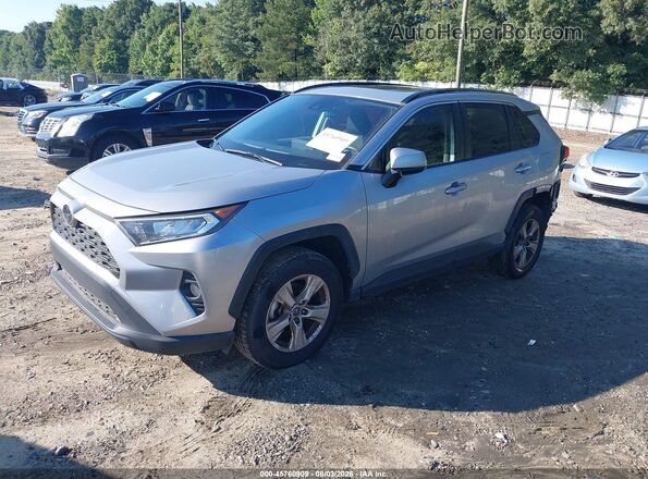JTMW1RFV7KJ001464 2019 TOYOTA RAV4 Silver წინა მარცხენა ხედი სამი მეოთხედიდან