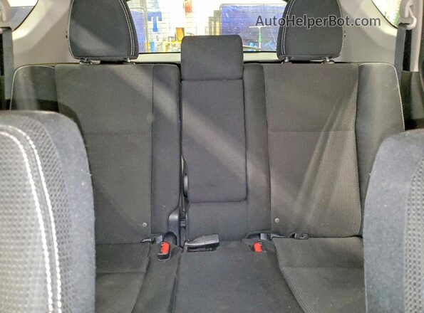 JTMWFREV0HJ105483 2017 TOYOTA RAV4 Серый Вид задних сидений