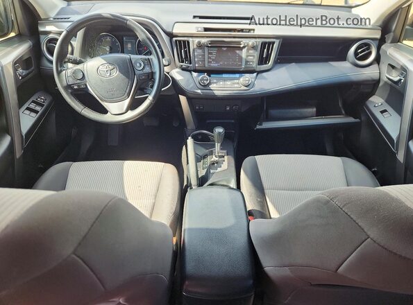 JTMWFREV0HJ130030 2017 TOYOTA RAV4 White Առջևի վահանակի տեսք