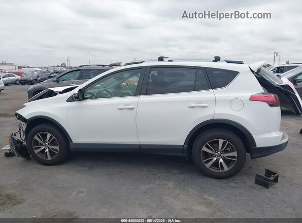 JTMWFREV1HD101425 2017 TOYOTA RAV4 White 