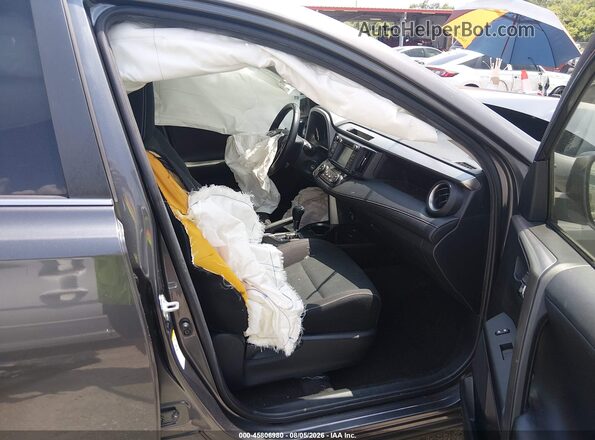 JTMWFREV2HJ711464 2017 TOYOTA RAV4 Серый Вид салона спереди
