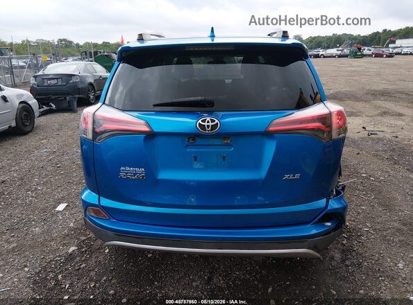 JTMWFREV2JJ185634 2018 TOYOTA RAV4 Blue 