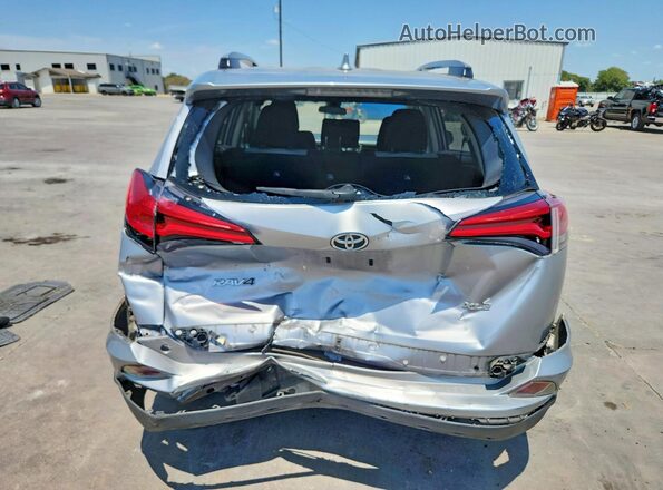 JTMWFREV3JD111346 2018 TOYOTA RAV4 Gray უკანა ხედი