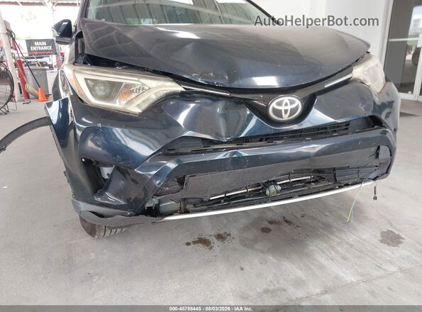 JTMWFREV4HD104528 2017 TOYOTA RAV4 Blue წინა ხედი