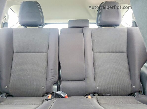 JTMWFREV4HD107168 2017 TOYOTA RAV4 White Rear seats view