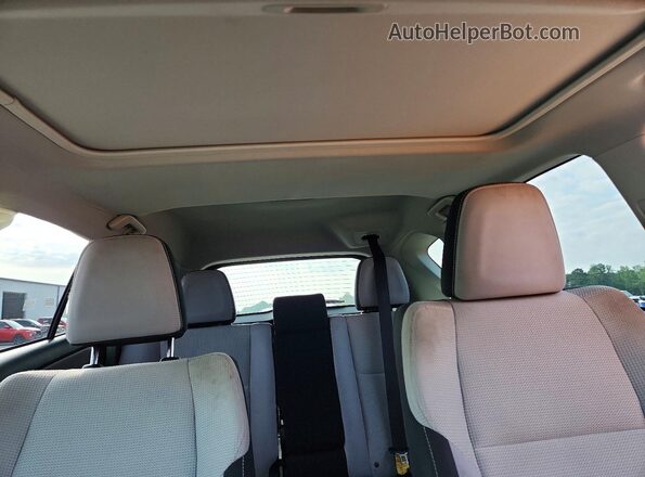 JTMWFREV5HJ701706 2017 TOYOTA RAV4 Gray Widok tylnych siedzeń