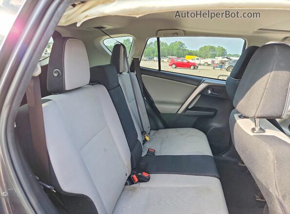 JTMWFREV5HJ701706 2017 TOYOTA RAV4 Gray Widok wnętrza z tyłu