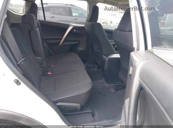 JTMWFREV5JD133610 2018 TOYOTA RAV4 White VIN კოდის სტიკერის ხედი