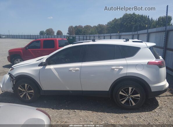 JTMWFREV6HJ119386 2017 TOYOTA RAV4 White 