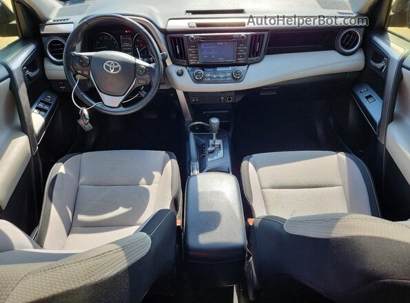 JTMWFREV6JJ153303 2018 TOYOTA RAV4 Gray Dashboard view
