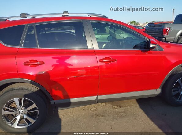 JTMWFREV7HJ106596 2017 TOYOTA RAV4 Red Սալոնի հետևի տեսք