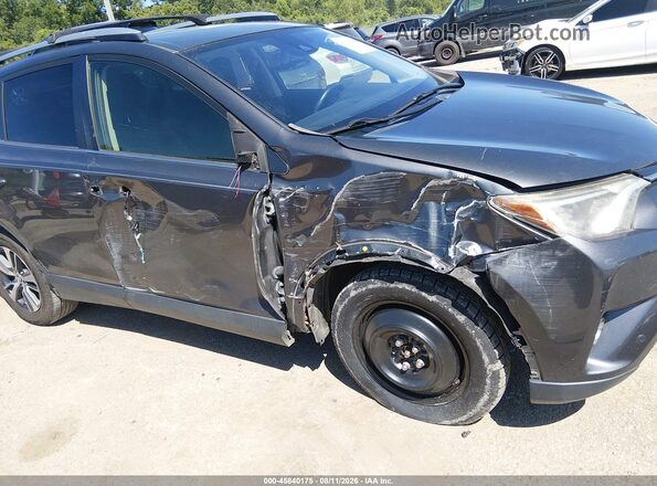 JTMWFREV8HJ132625 2017 TOYOTA RAV4 Серый Вид спереди