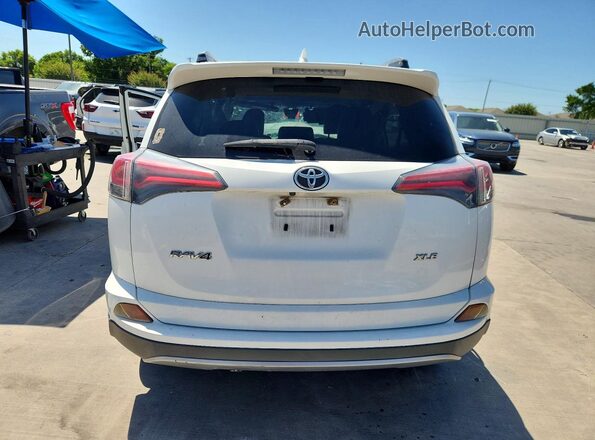 JTMWFREV8HJ715003 2017 TOYOTA RAV4 White Вид ззаду