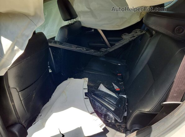 JTMWFREV8HJ715003 2017 TOYOTA RAV4 White Вид задньої частини салону